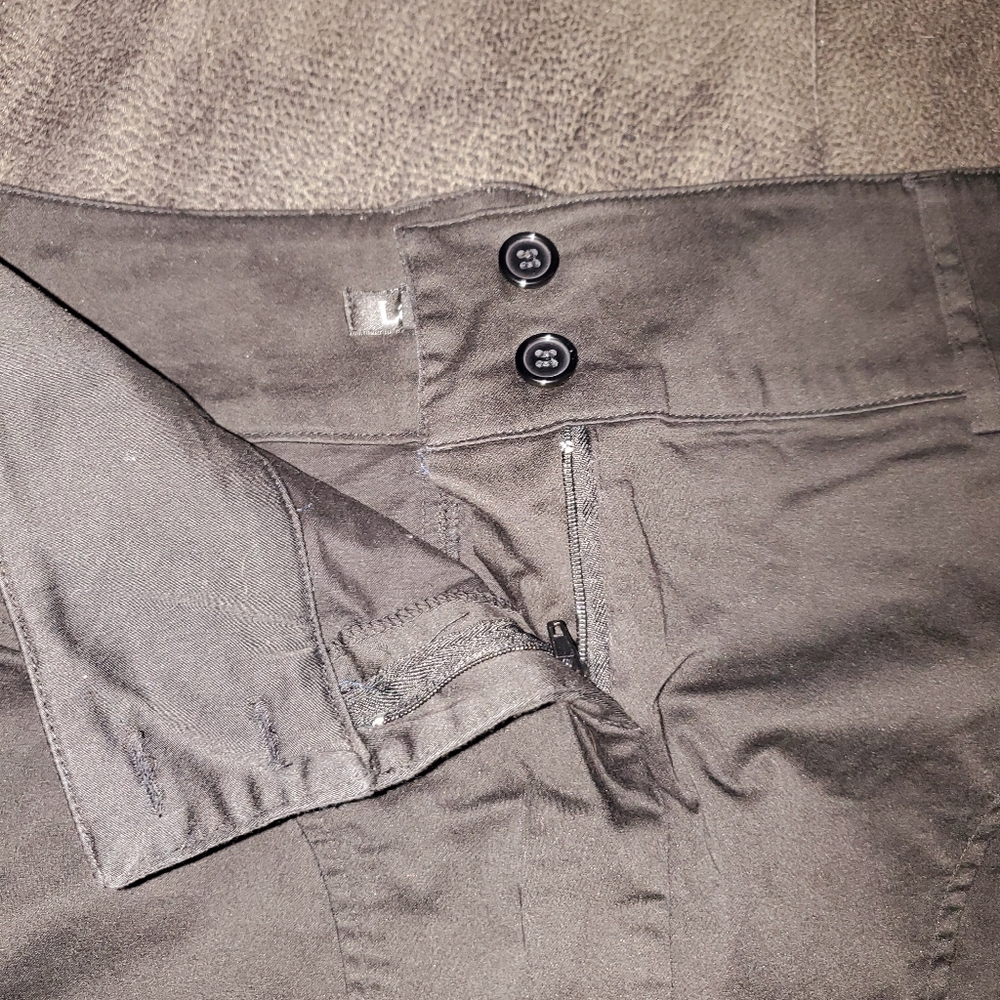 Skirt - Picture 2 of 3